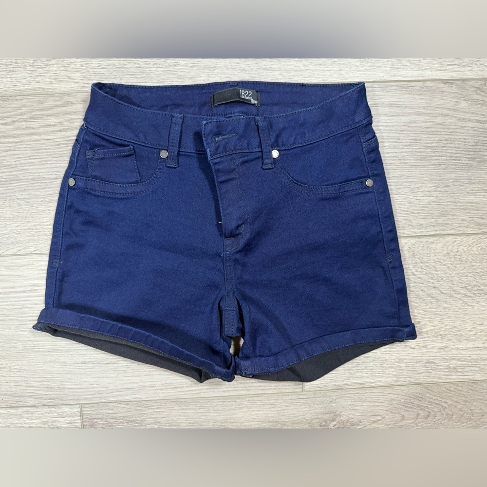 1822 Denim Dark Navy Blue Women's Shorts Size 4 High Tech Stretch Pockets